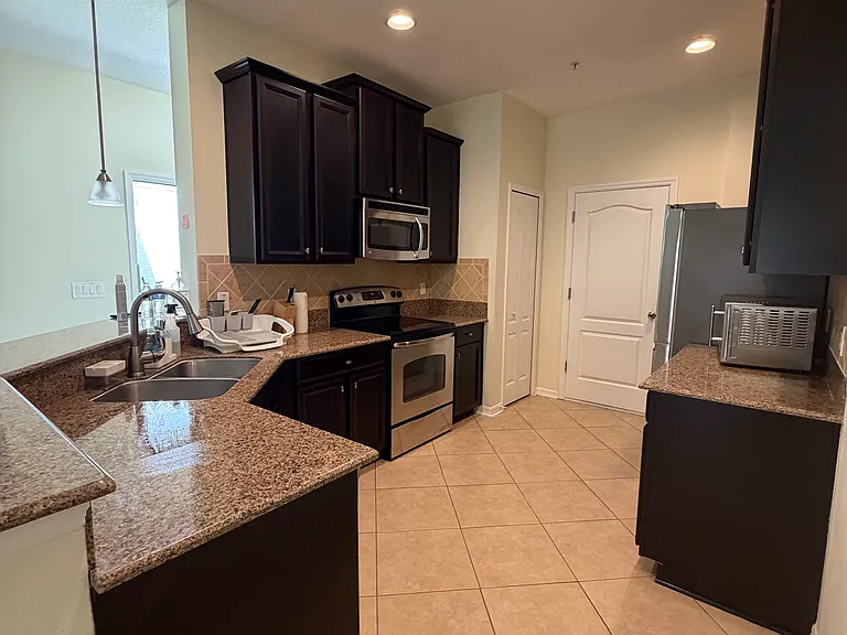 1556 Plumeria Pl — Photo 8