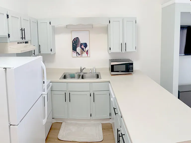 1851 Colony Dr #5 — Photo 7