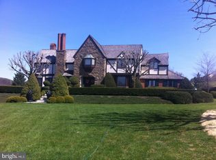 416 Yoder Rd, Elverson, PA 19520