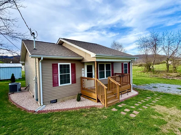 668 Town Creek Rd, Speedwell, TN 37870