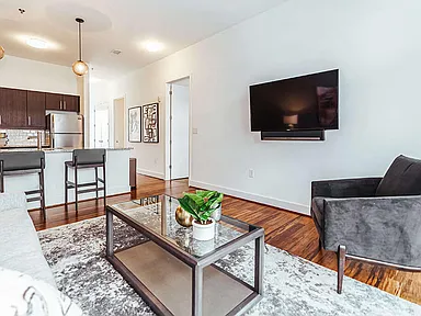 Reserve on 3rd — photo 6