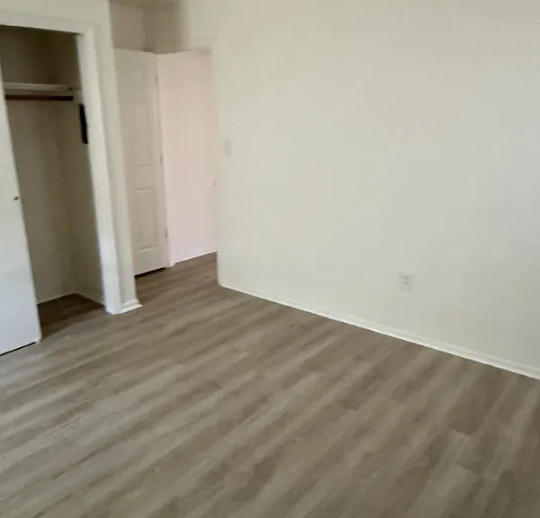 312-314 Convery Blvd #314-B — Photo 1