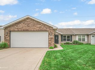 4350 W 91st Pl, Merrillville, IN 46410