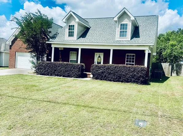 47 Miller Rd, Cowarts, AL 36321