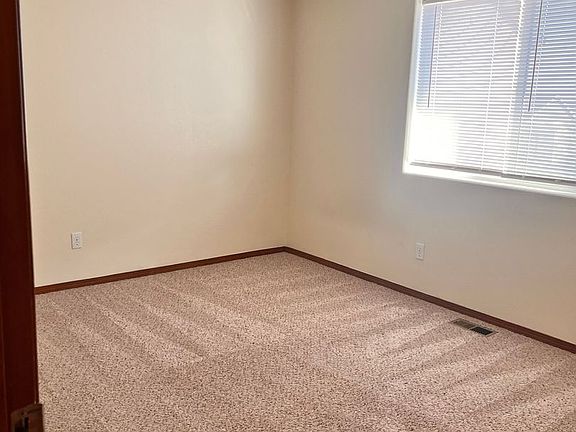 5th image of 507 S Lawson St