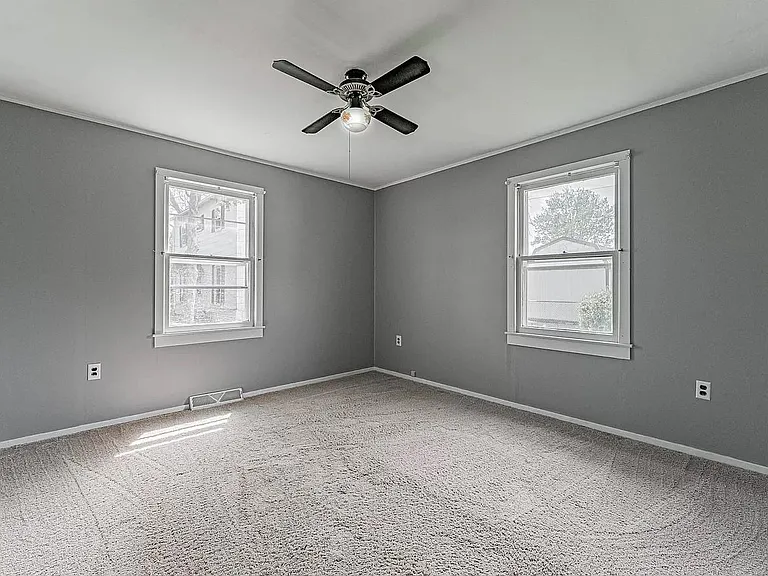 1625 Pulaski St — Photo 18