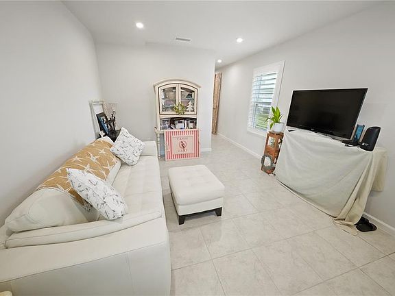 3rd image of 4175 HARBOUR PALM DRIVE