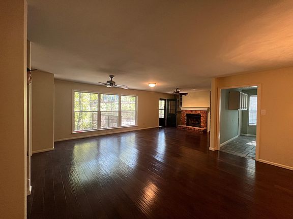 3rd image of 13312 White Fir Ln