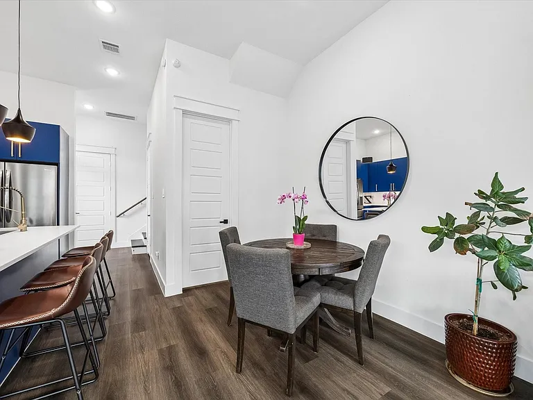 5318 Wunder Ln — Photo 13