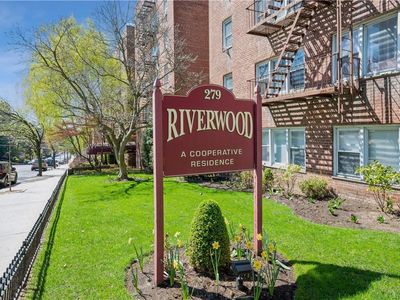 279 N Broadway #5-L, Yonkers, NY, 10701