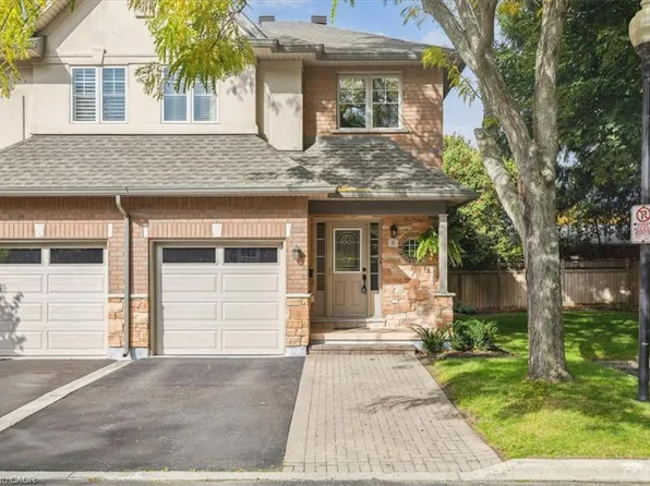 1019 N Shore Blvd E #8, Burlington, ON L7T 1X8