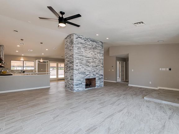 5th image of 8809 W VILLA CHULA Street