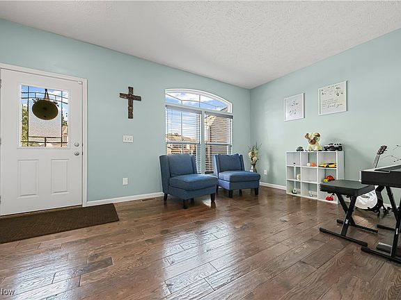 4th image of 3137 Blackburn Ln