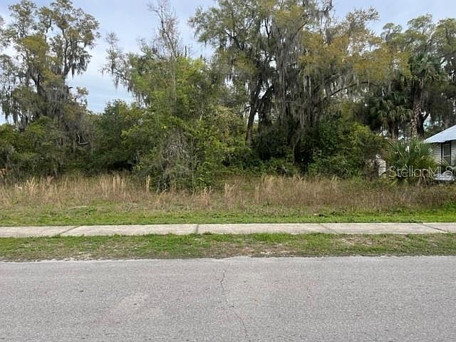 1st image of 409 & 400blk SE 13TH STREET LOT C