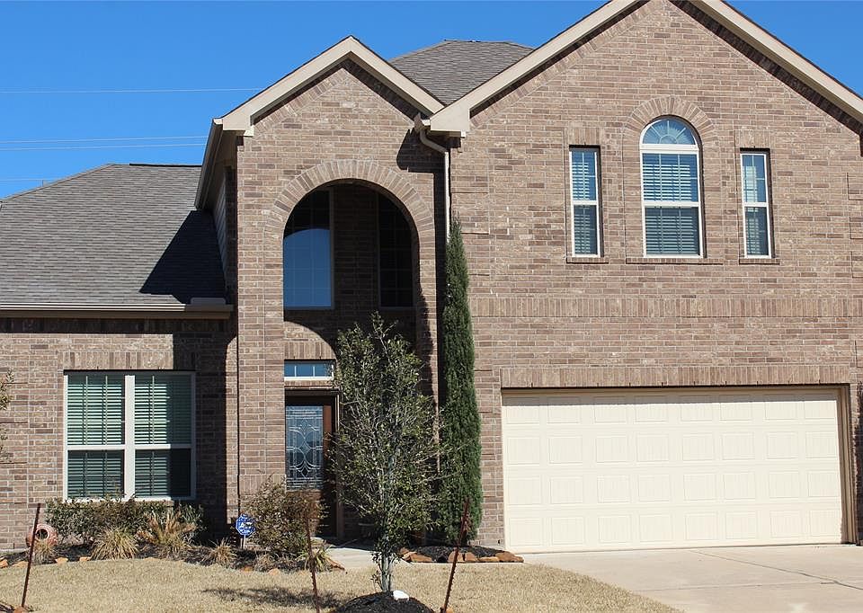 1st image of 1918 Hidden Cypress Ln
