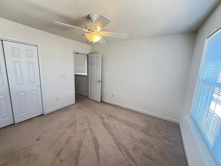 351 Vermillion Dr — Photo 29