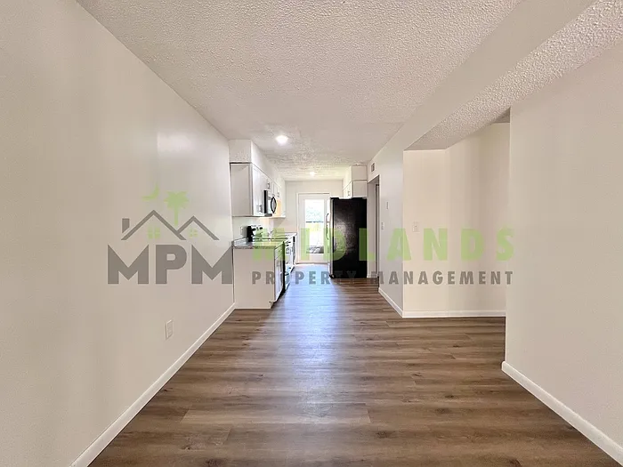 233 Timber Ct — Photo 14