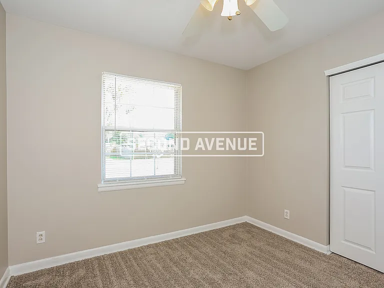6111 Shetland Rd — Photo 15