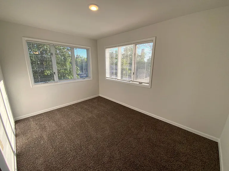 1400 Bass Ave — Photo 7