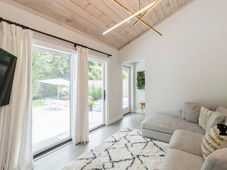 62 Waters Edge Rd — Photo 12