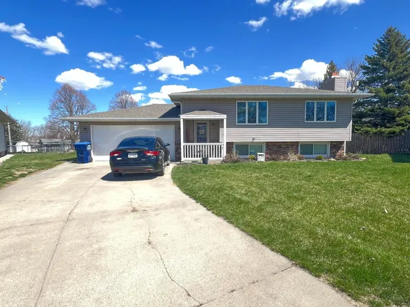 217 Trailridge Rd, Norfolk, NE 68701