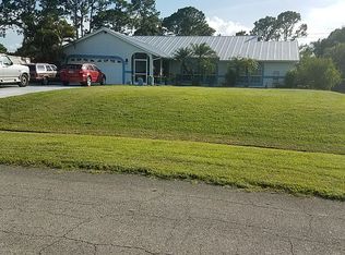 4010 SW Newport Cir, Port Saint Lucie, FL 34953