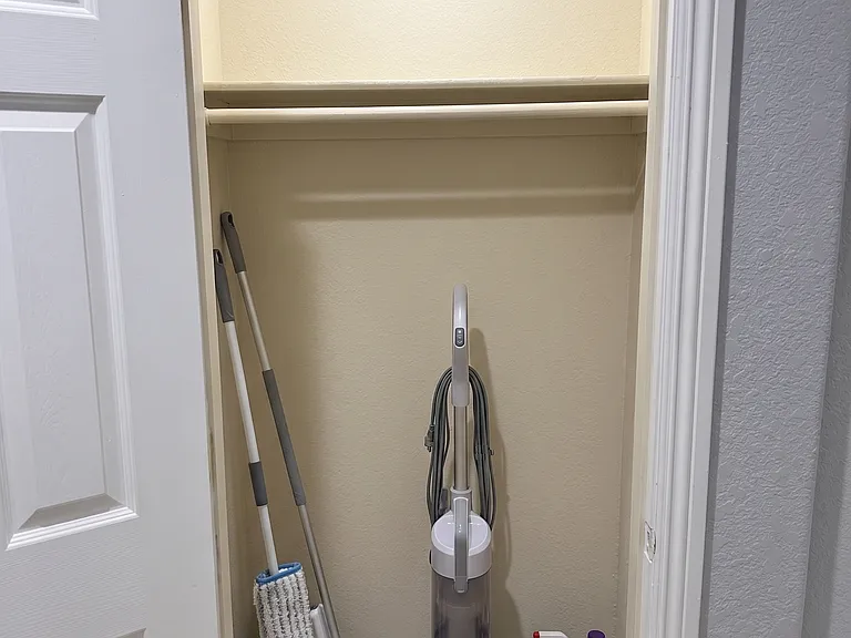 800 Antonio Dr — Photo 13