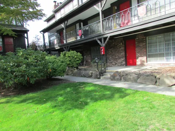 3425 S 176th St Unit 126, Seatac, WA 98188