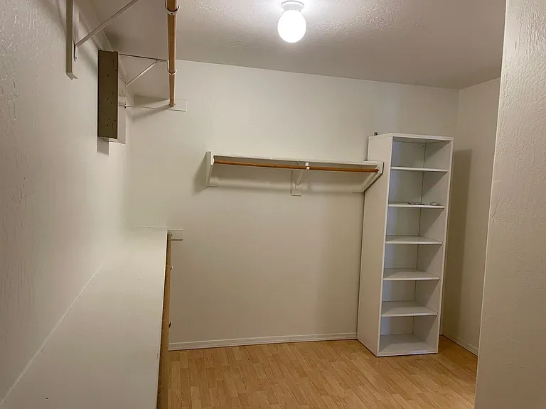 1051 W Todd Dr — Photo 41