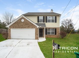 7100 Moye Dr, Lithonia, GA 30038
