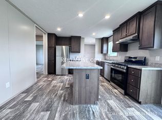 104 H Ct, Pittsfield, ME 04967