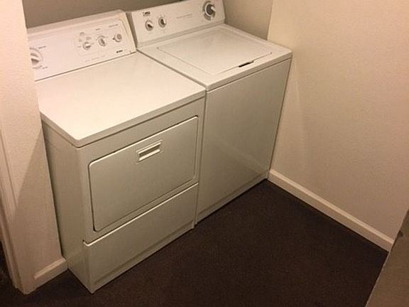 3rd image of 717 16th St #717