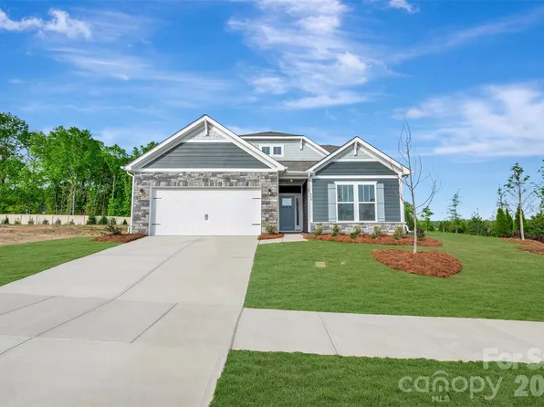 408 Willoughby Park Dr, Monroe, NC 28112