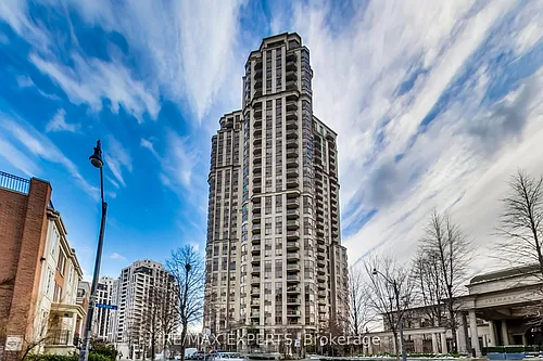 80 Harrison Garden Blvd #215 Photo 1