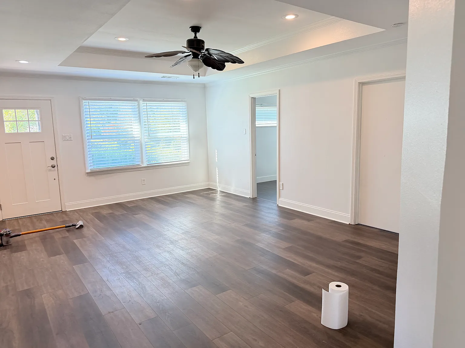 3 bed, 1882 sqft, $2,500 — Photo 3