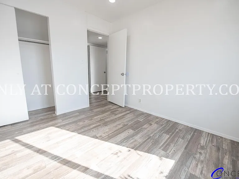 Foothill Terrace — Photo 156
