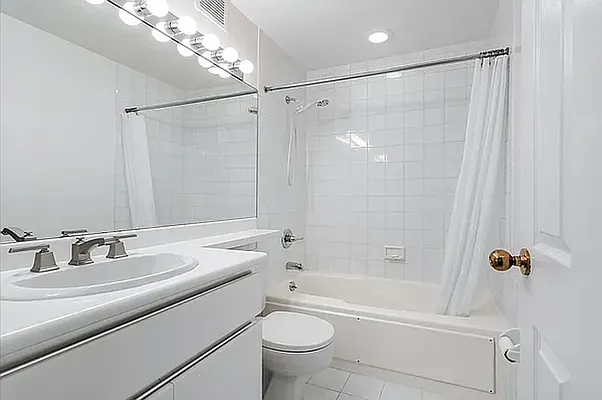 Rented by Compass | media 5