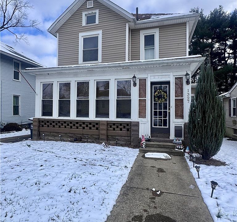 1st image of 1327 Elm St