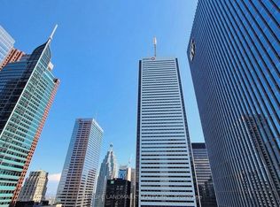 70 Temperance St #903, Toronto, ON M5H 0B1