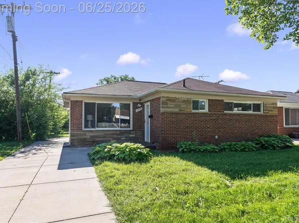 23520 Marlow St, Oak Park, MI 48237