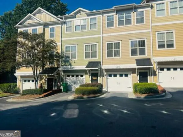 1873 Sterling Oaks Cir NE, Atlanta, GA 30319