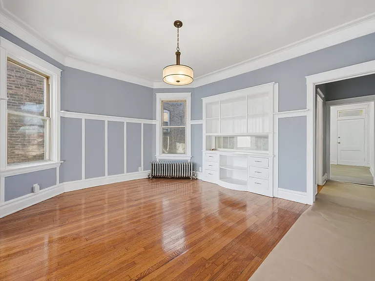 7442 S Langley Ave #2 — Photo 2