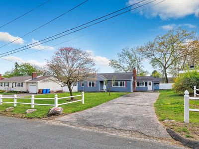 15 Wakeley Street, Shelton, CT, 06484