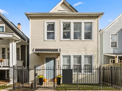4205 N Bernard St, Chicago, IL, 60618