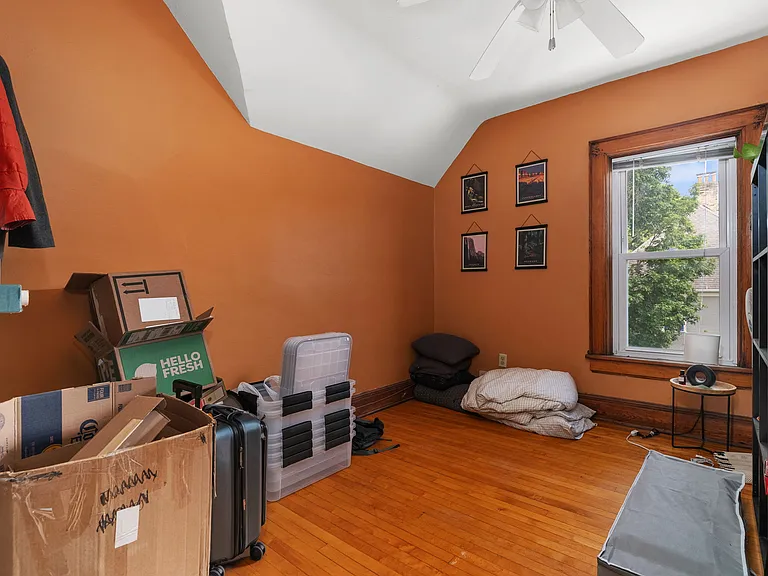 615 S Baldwin St — Photo 10
