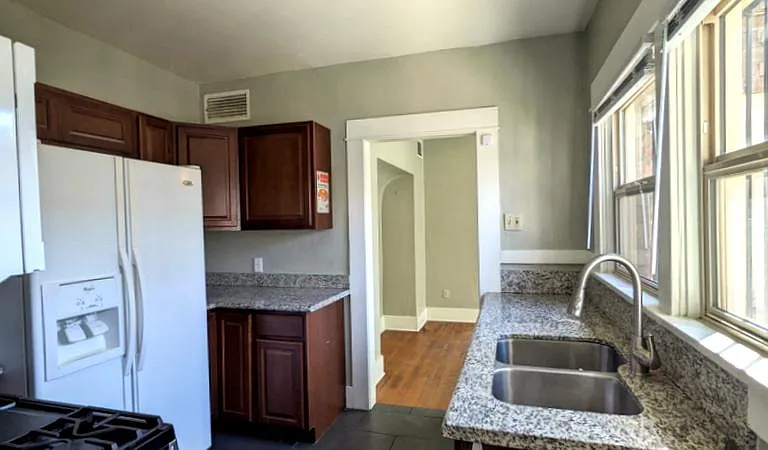 133 E Speedway Blvd — Photo 11