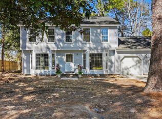 688 Pelzer Dr, Mount Pleasant, SC 29464
