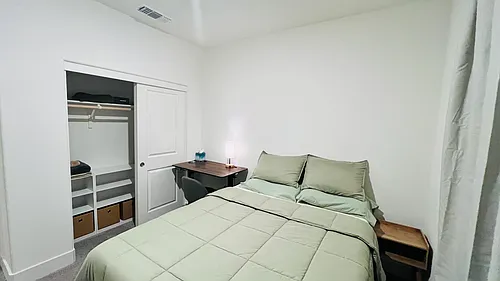 146 Goldback St Photo 1
