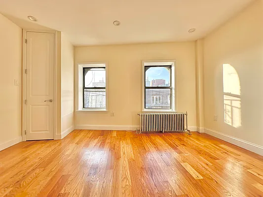 Rented by Doorway NYC, LLC | media 7