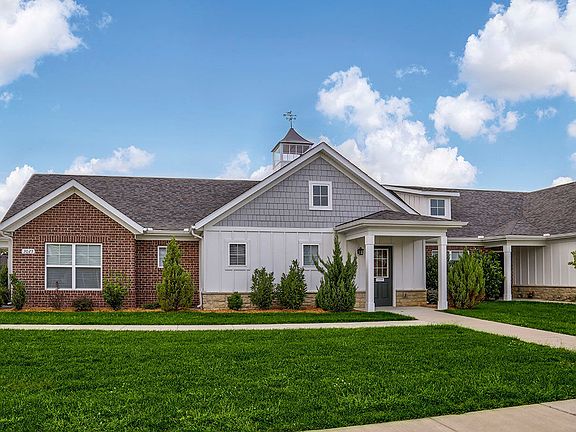5th image of 3025 Squire Cir #3044